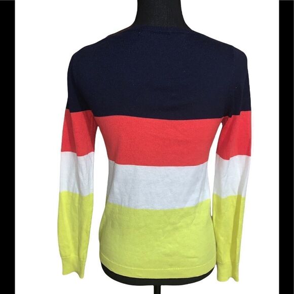 Gap Sweater  - Picture 4 of 6